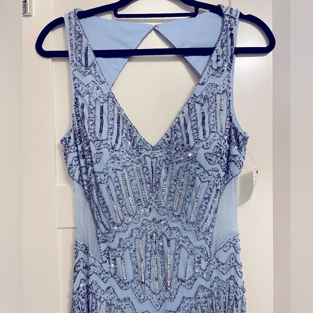 Adrianna Papell Sleeveless
Beaded Mermaid Gown In Blue size 8 - Picture 4 of 15